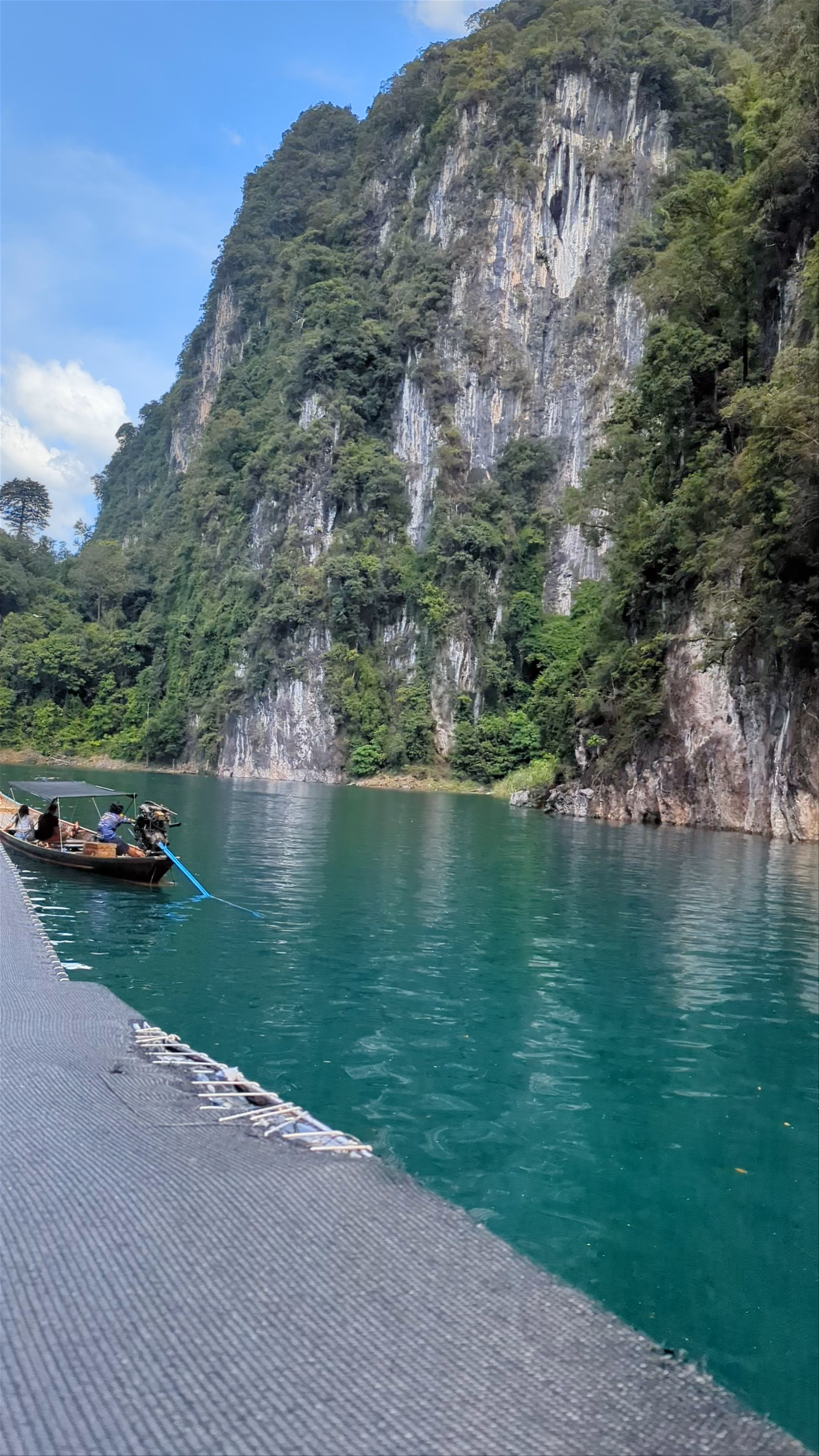 Cheow Lan Lake