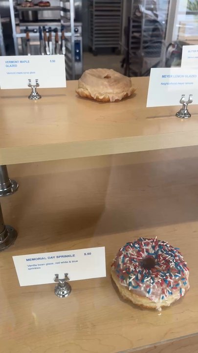 Oliboli Donuts - Donuts Near Me - Tustin, California
