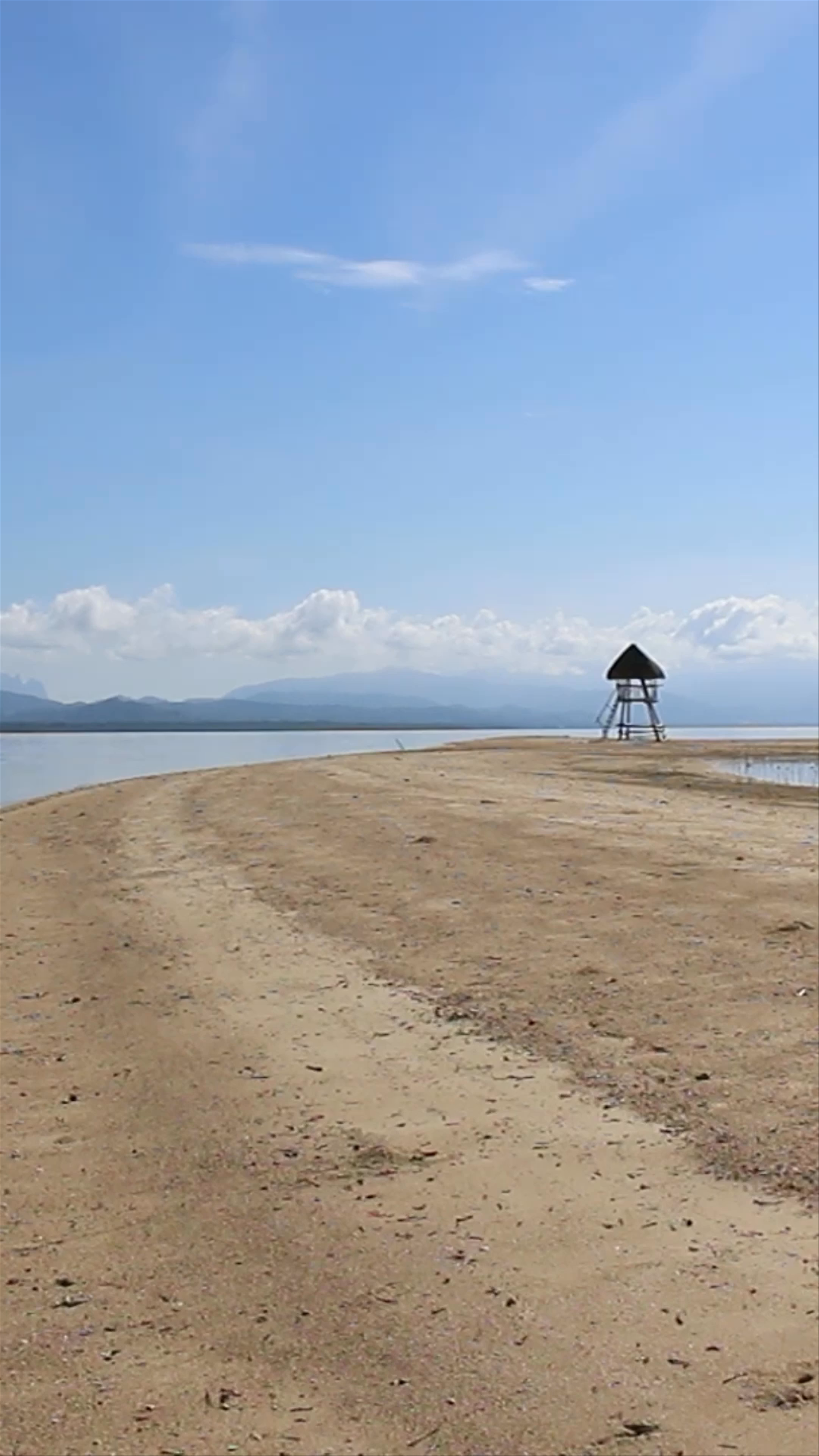 Starfish Island: Serene Coastal Escape in the Philippines