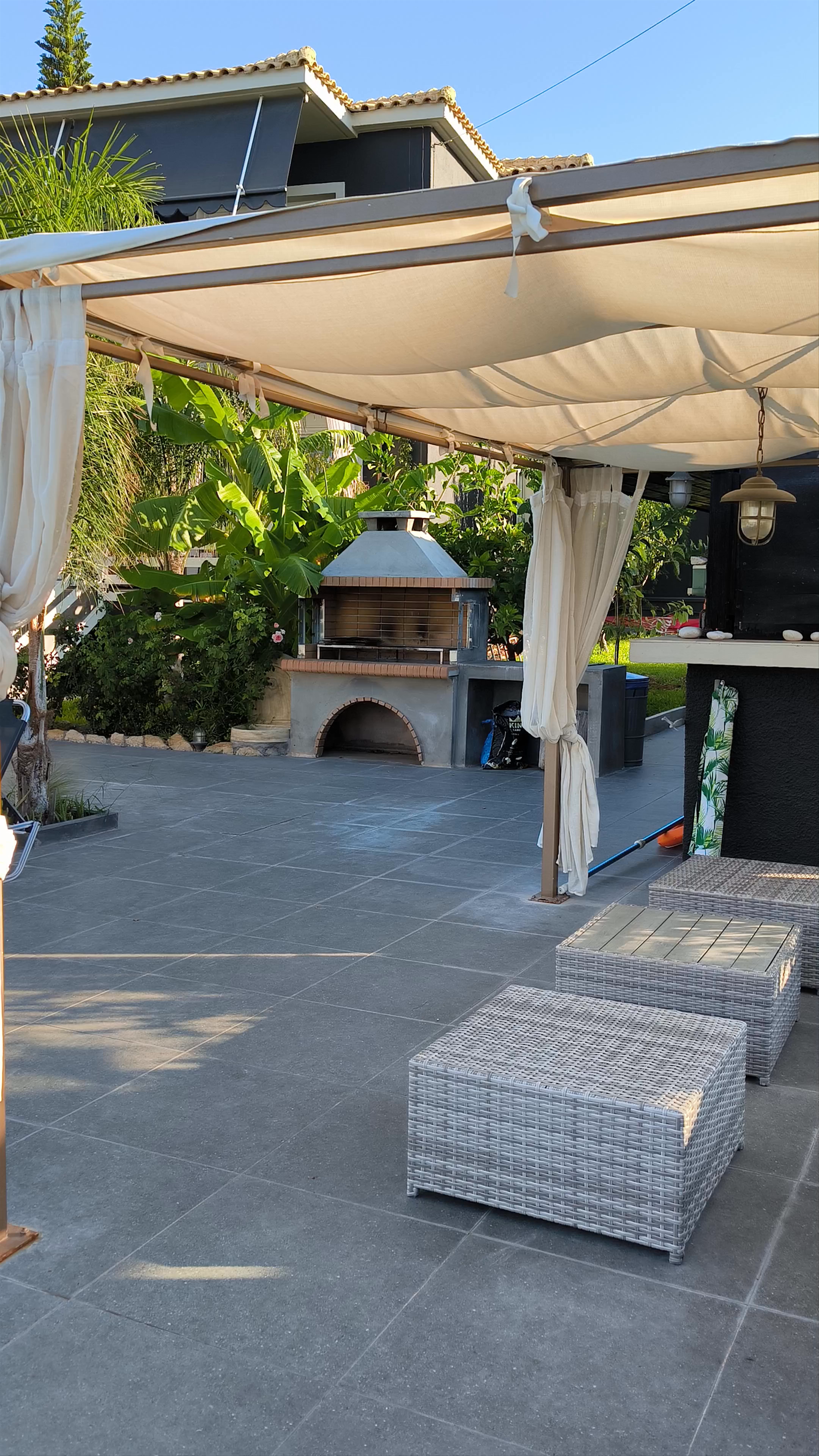 Svoronata. Evita Studios