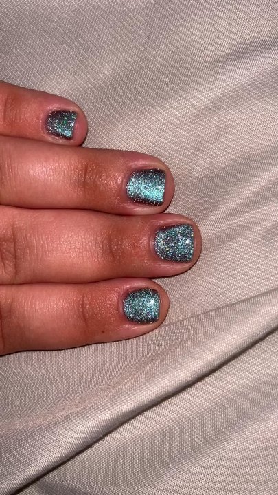 Vida Nails & Spa - You can see it's barley relative and it really just looks like I picked a holographic polish. - Nail Salons Near Me - Warwick, Rhode Island