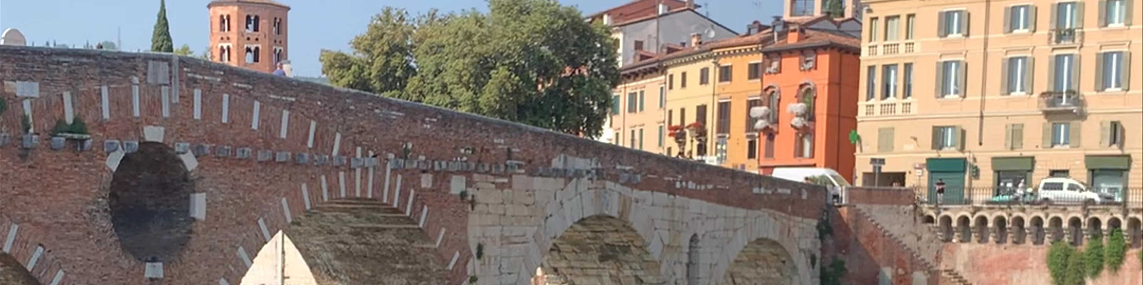 Ponte Pietra