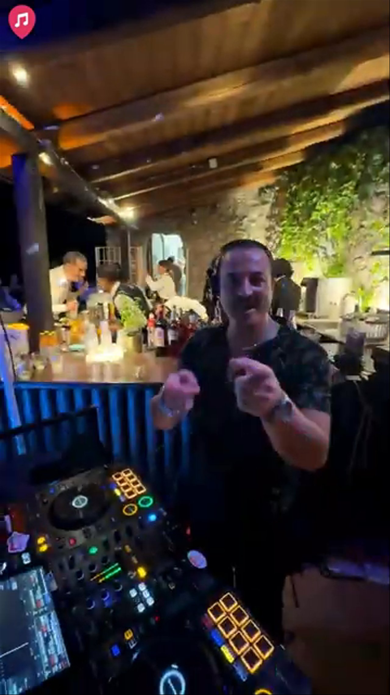 Amalfi Coast DJ - Live Showreel 2026 - video 2