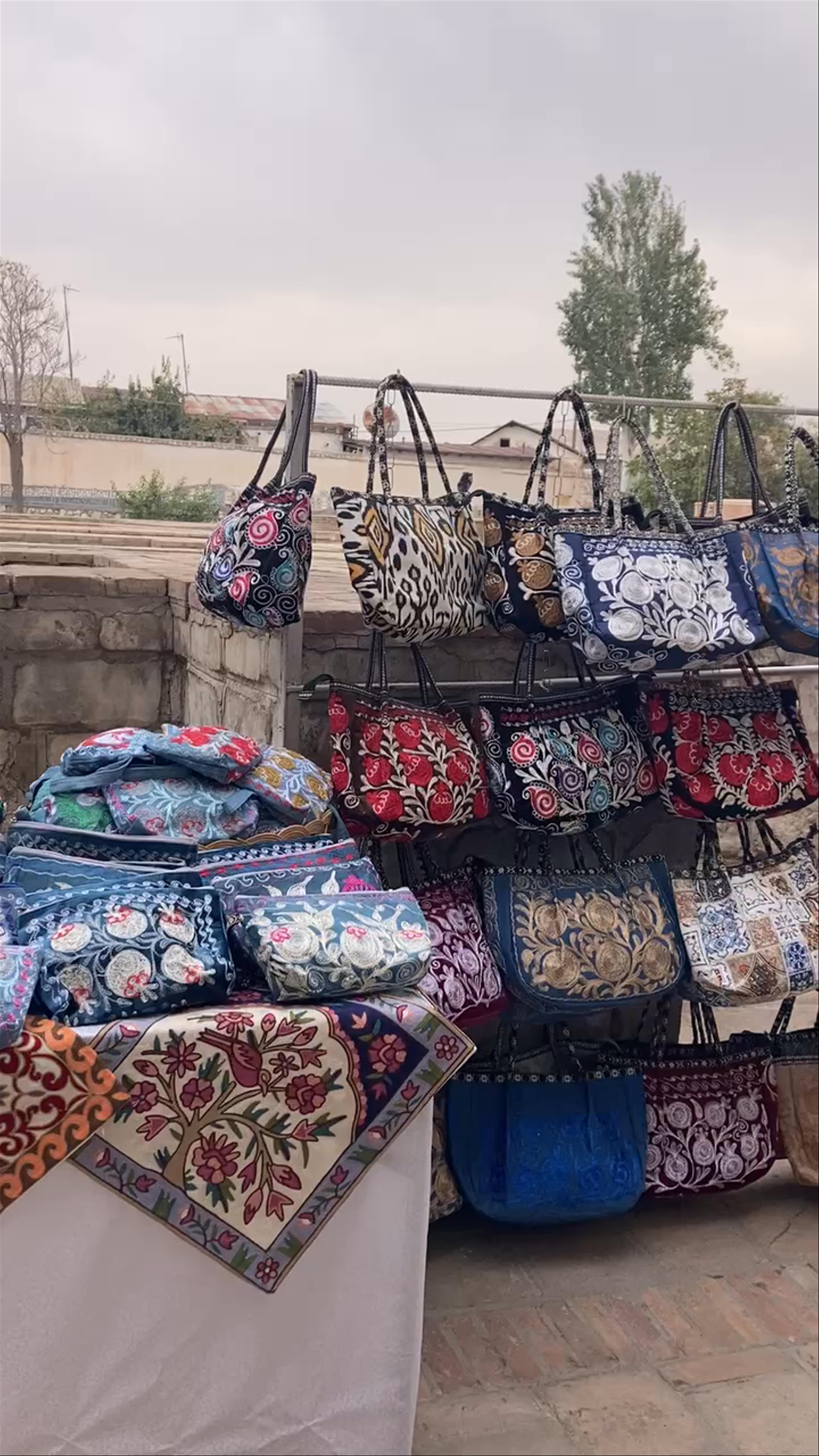 Dor Us-Siyodat Mausoleum