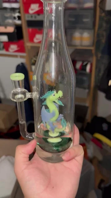 Preview pic of Toxic Glass Dragon in a Bottle