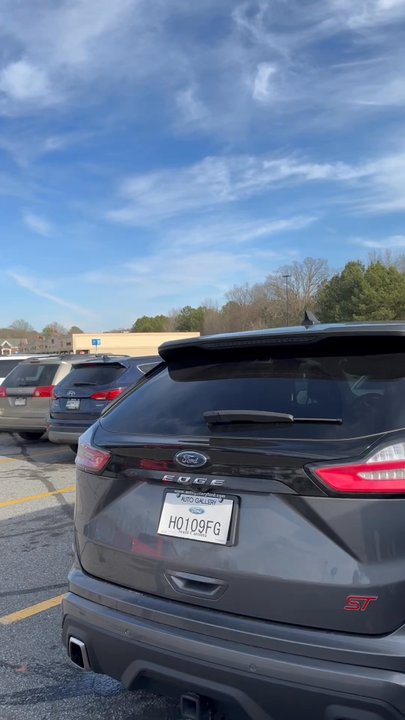Walmart - Parking lot predictably slammed! - Grocery Near Me - Gaffney, South Carolina