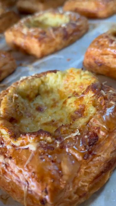 West Won Bread - Hatch chile artichokes croissants - Breakfast & Brunch Near Me - Napa, California