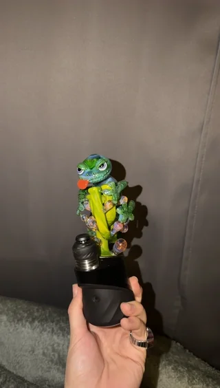 Small image 4