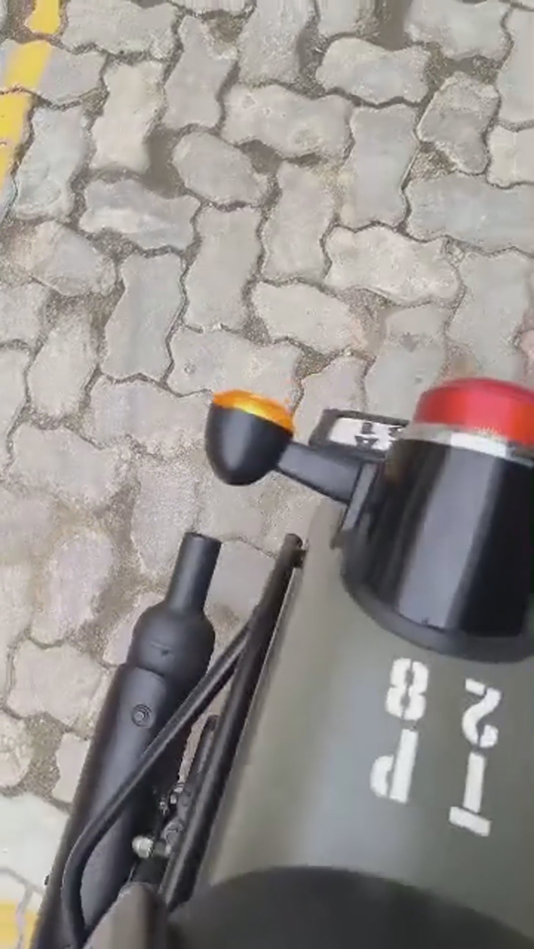 Walk-around video thumbnail