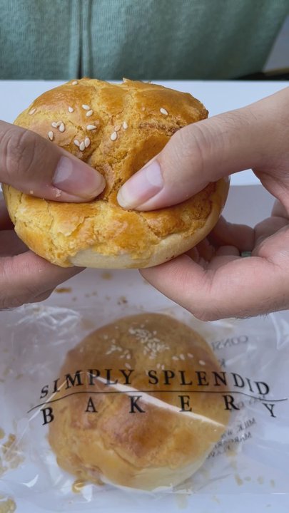Simply Splendid Bakery - Bun at Simply Splendid - IG @foodandpooch - Bakeries Near Me - Alhambra, California