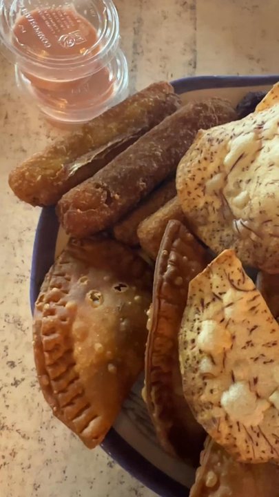 Cocoloba Beach Bar - Large platter - Specialty Food Near Me - Borinquen, Puerto Rico