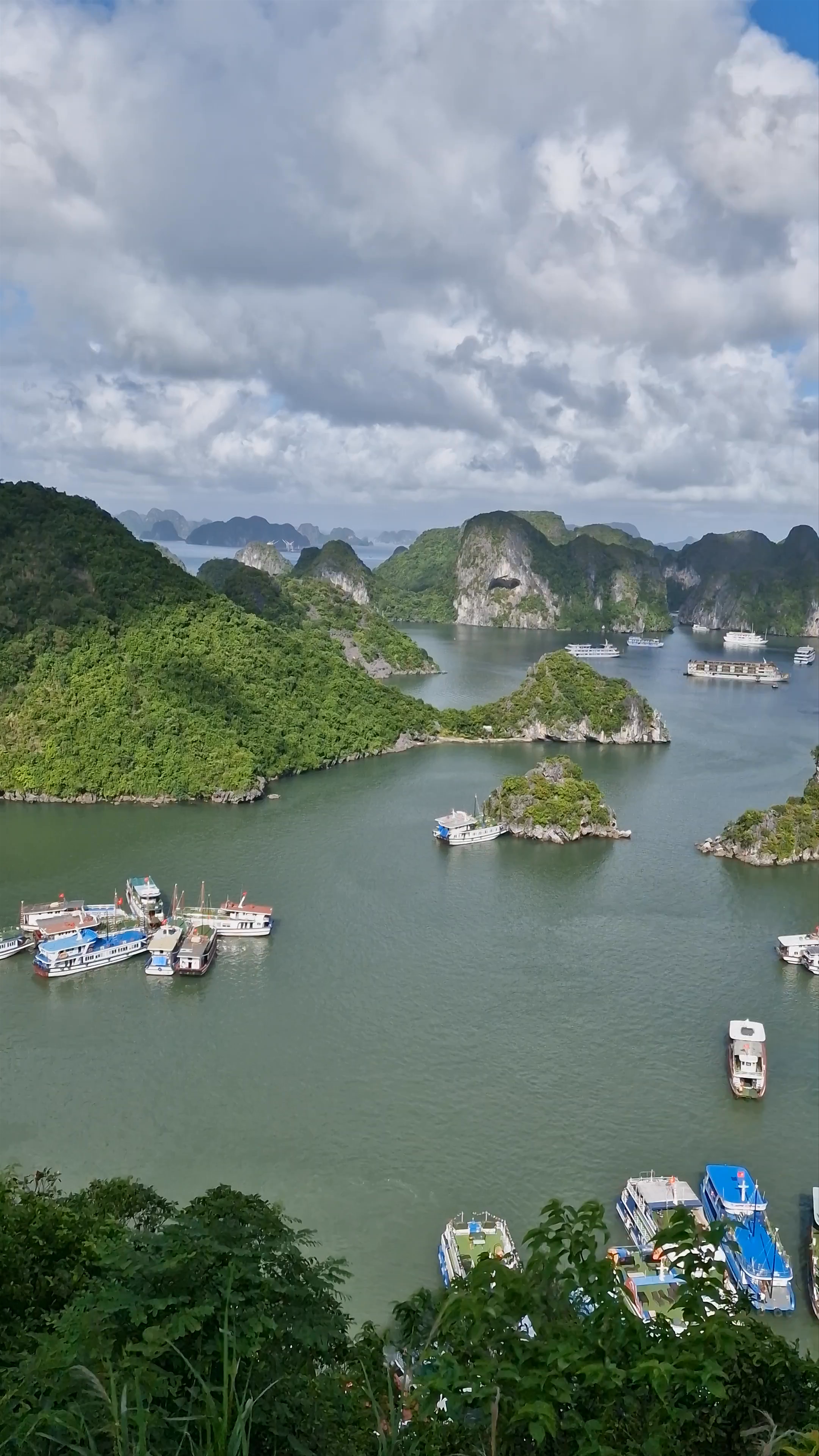 Hạ Long Bay