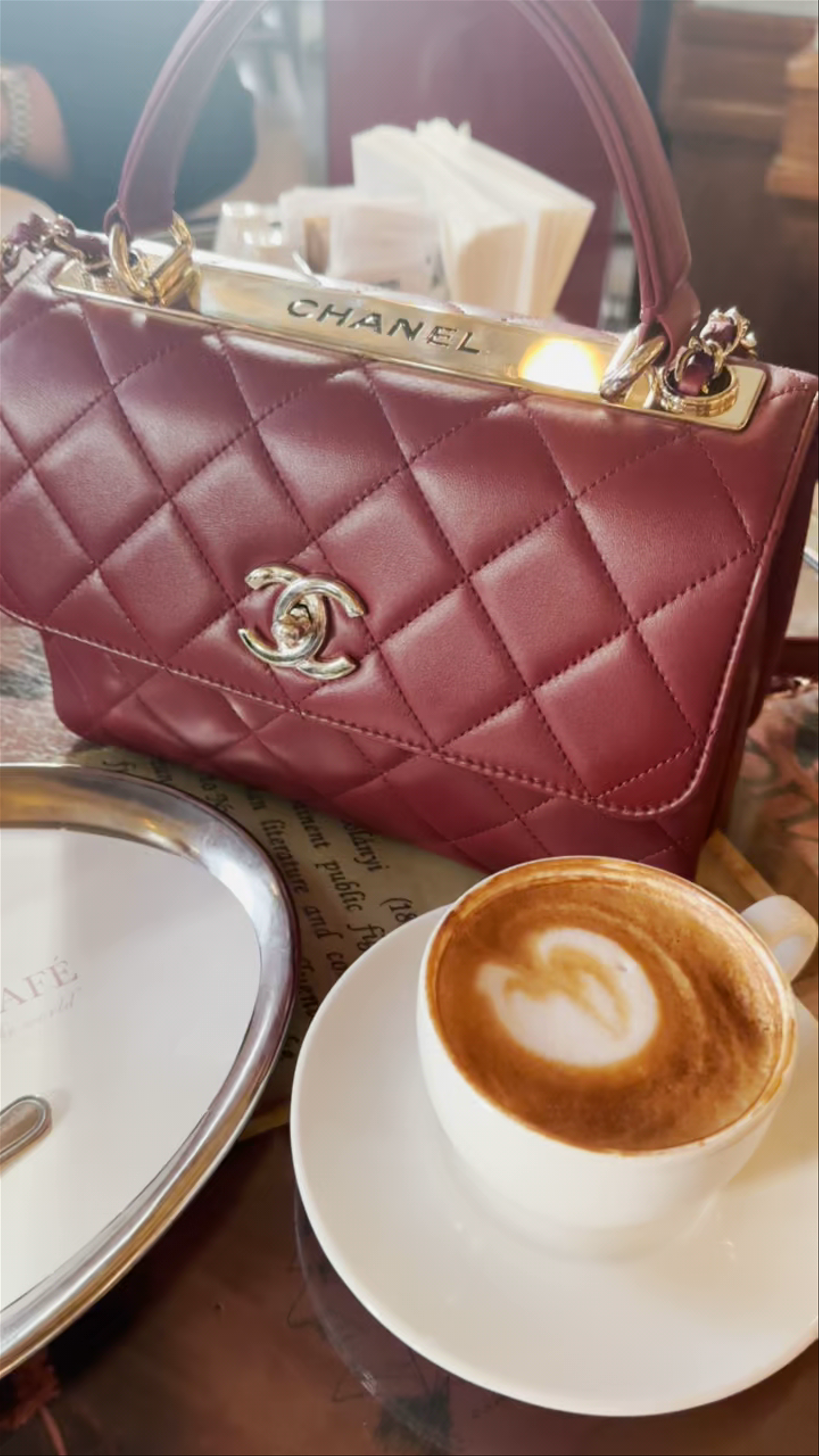 Elegant Moments at Café New York, Budapest