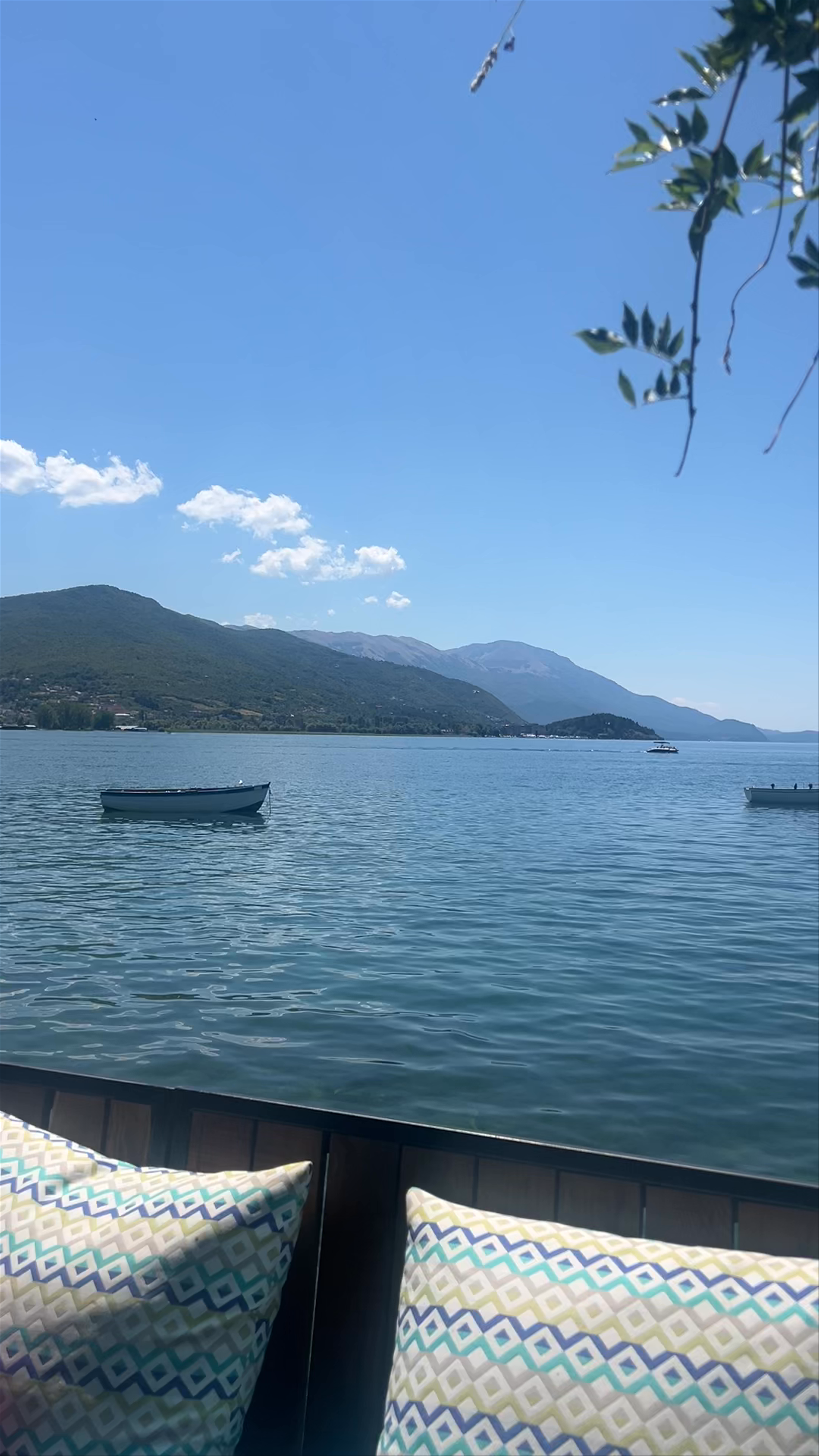 Kadmo Beach Restaurant