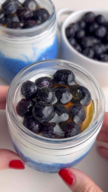 Blueberry Chia Pudding Parfait