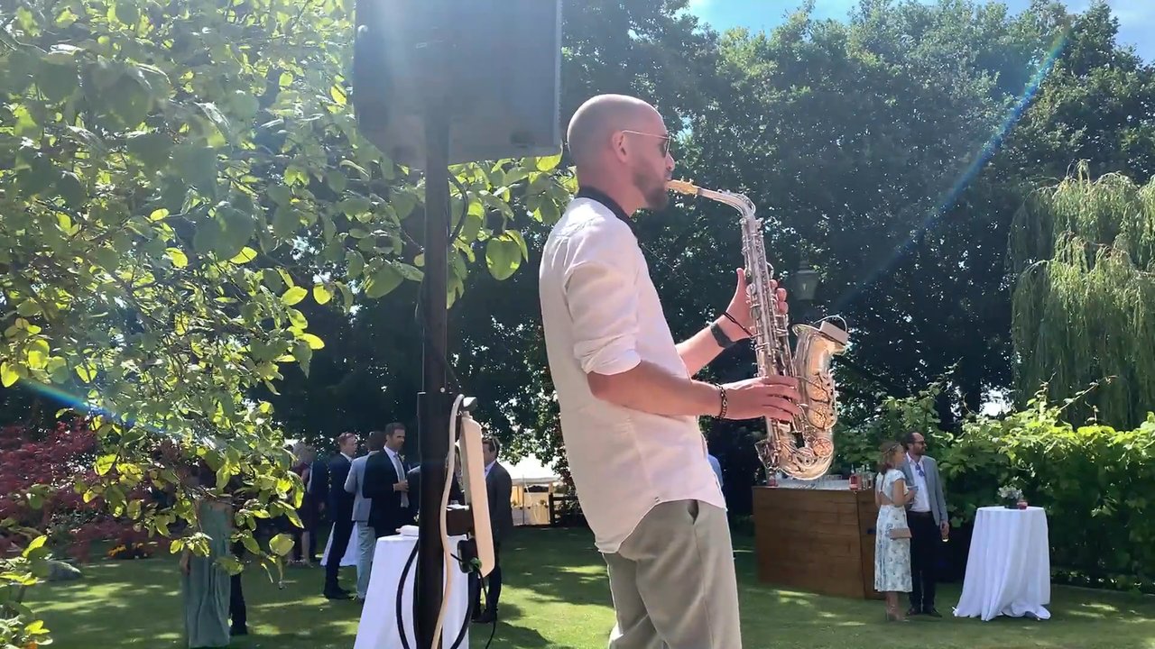 Party Sax & DJ - Promo Video - video