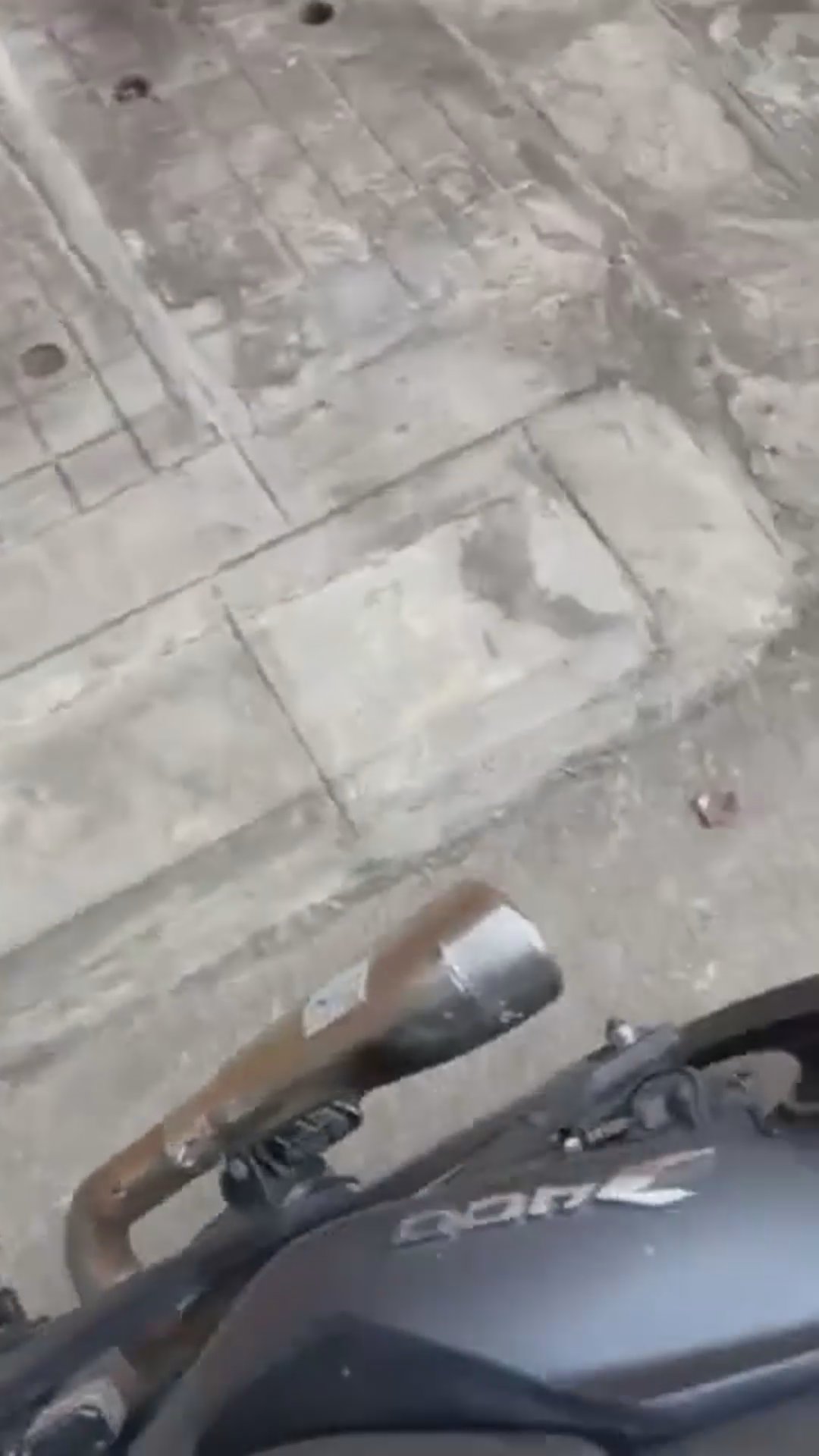 Walk-around video thumbnail