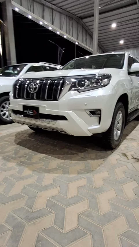 تويوتا برادو TXL 2022