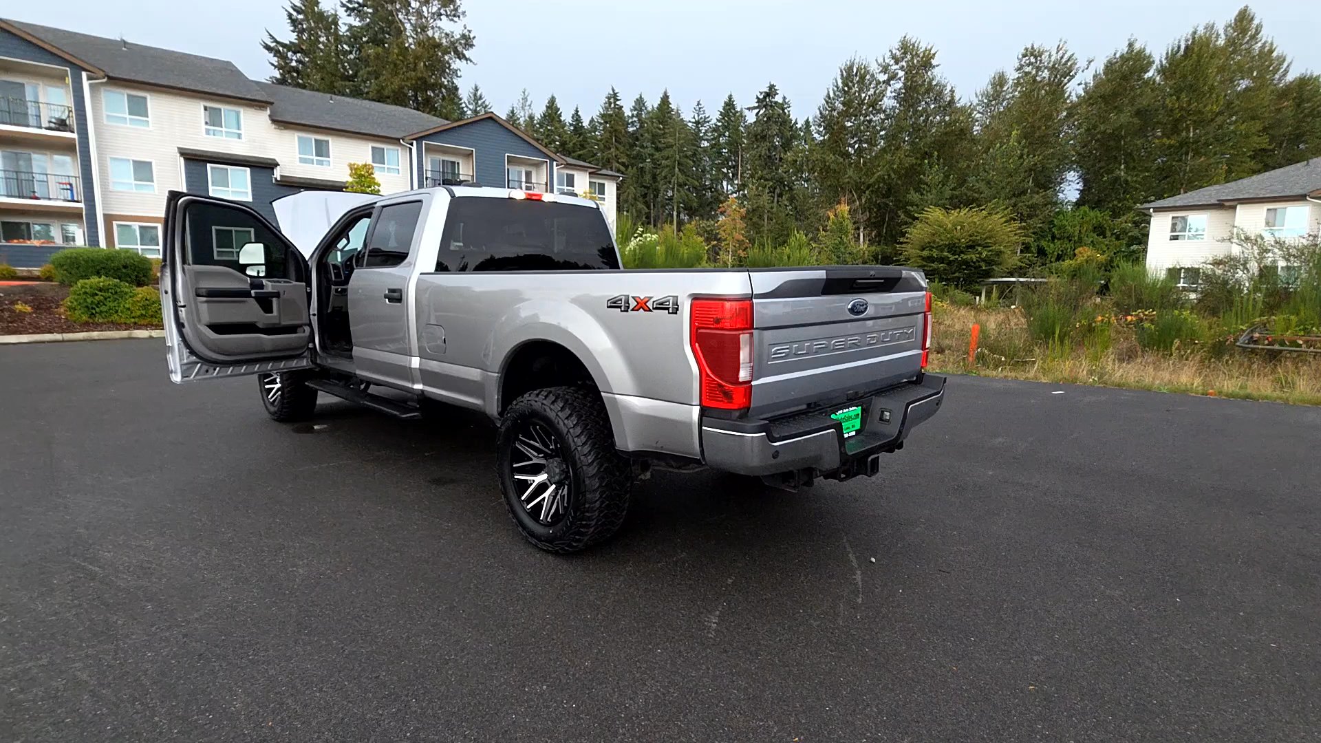 410 Auto Sales - #3093 - 2022 Ford F-350 Super Duty XLT Crew Cab