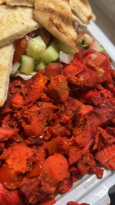 Halal Munchies - Literally soooo good! I will be coming here every time I come to NYC! - Fast Food Near Me - Kew Gardens, New York