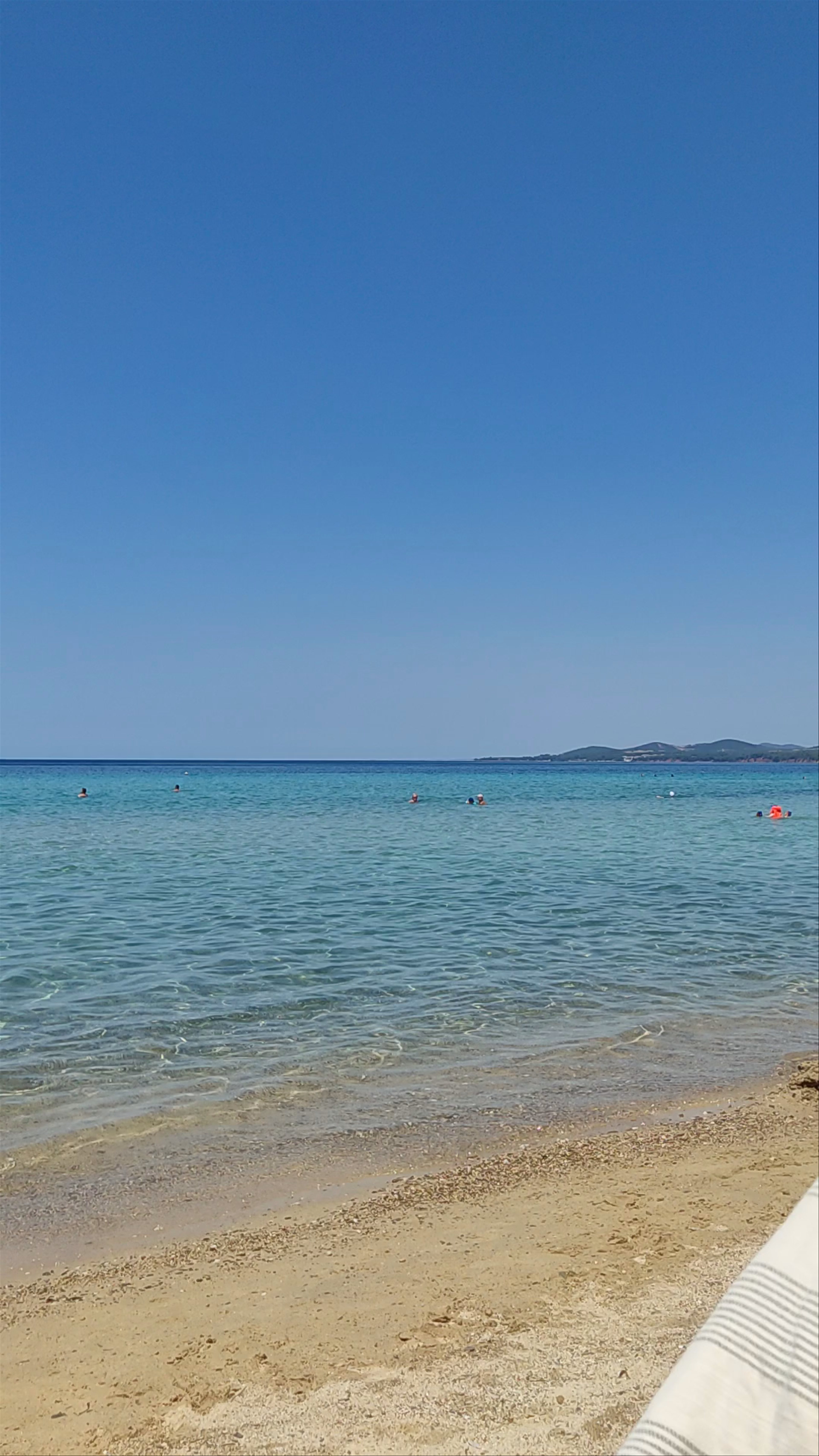 ERGON Beach House Nikiti: Summer Bliss on Chalkidiki's Shores