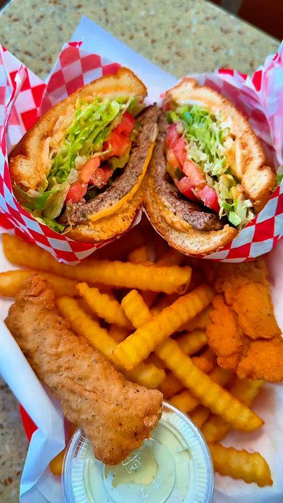 Jim's Burgers - Socials: @Vanessa_Eyelish - Burgers Near Me - Upland, California