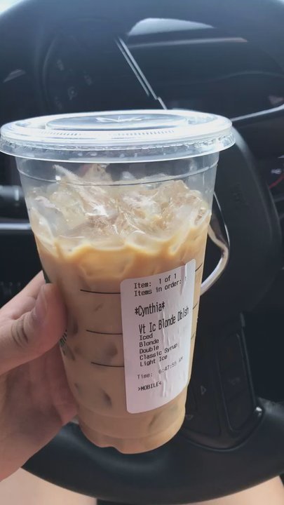 Starbucks - Coffee & Tea Near Me - Bakersfield, California