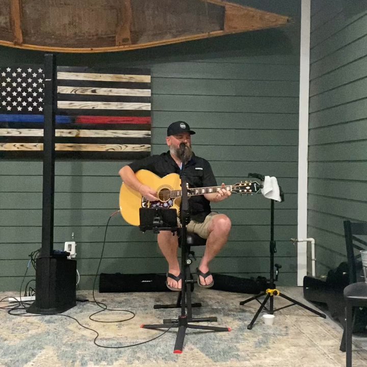 Cedar River Seafood - Live music on Saturdays - Seafood Near Me - Keystone Heights, Florida