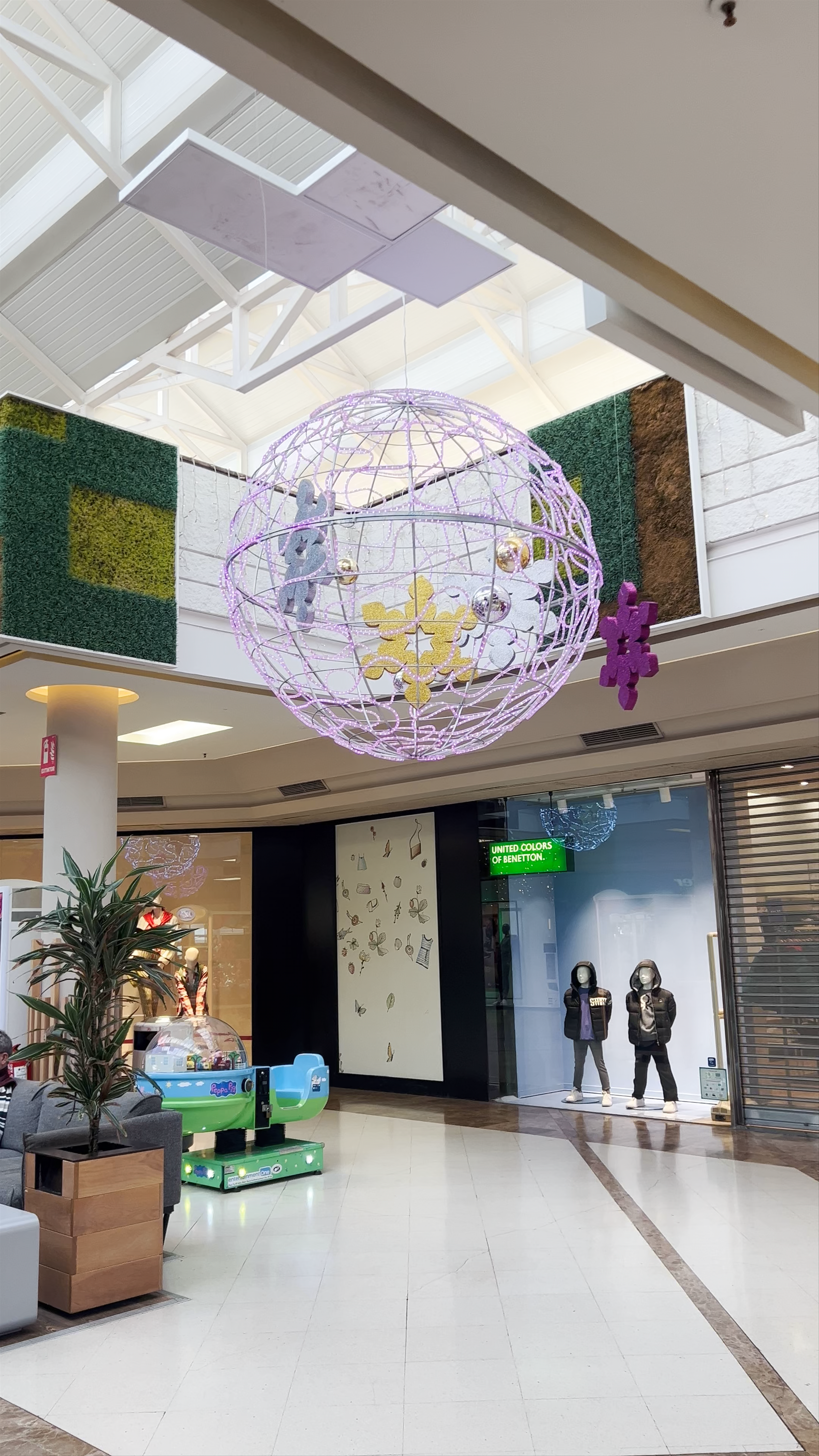 Centro Comercial Atalayas: Modern Shopping in Puente Tocinos, Spain