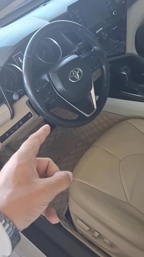 تويوتا كامري GLE 2021