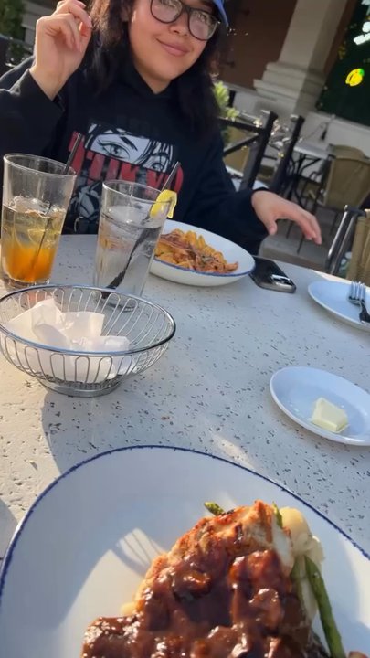 Brio Italian Grille - Eating outside on the patio - Italian Near Me - Cherry Hill, New Jersey