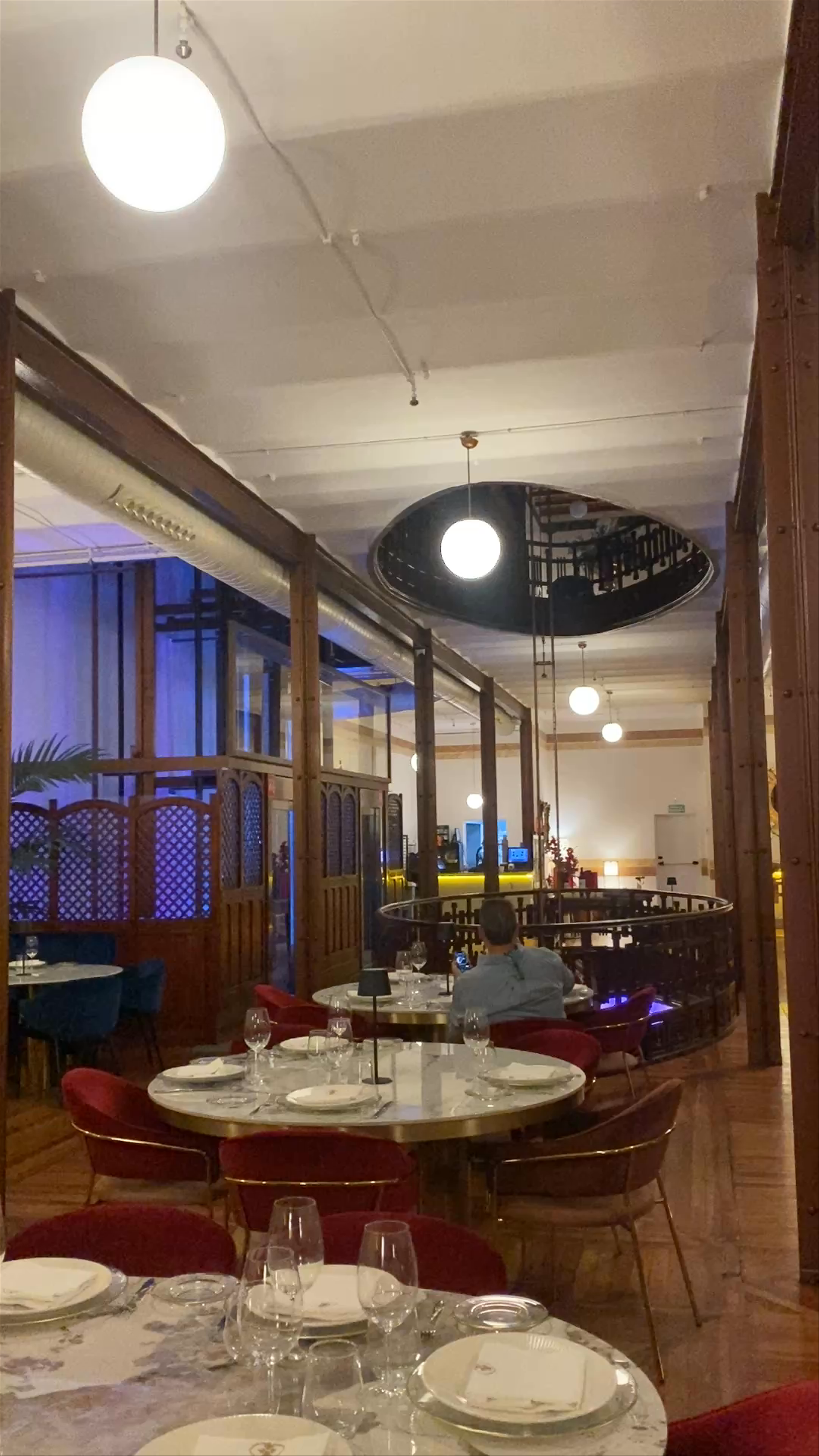 Restaurante Las Tres Campanas: Elegant Dining Experience in Badajoz, Spain