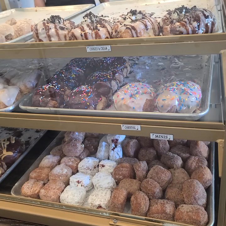 Parlor Doughnuts - Doughnuts  10-13-2023 - Donuts Near Me - Aurora, Colorado