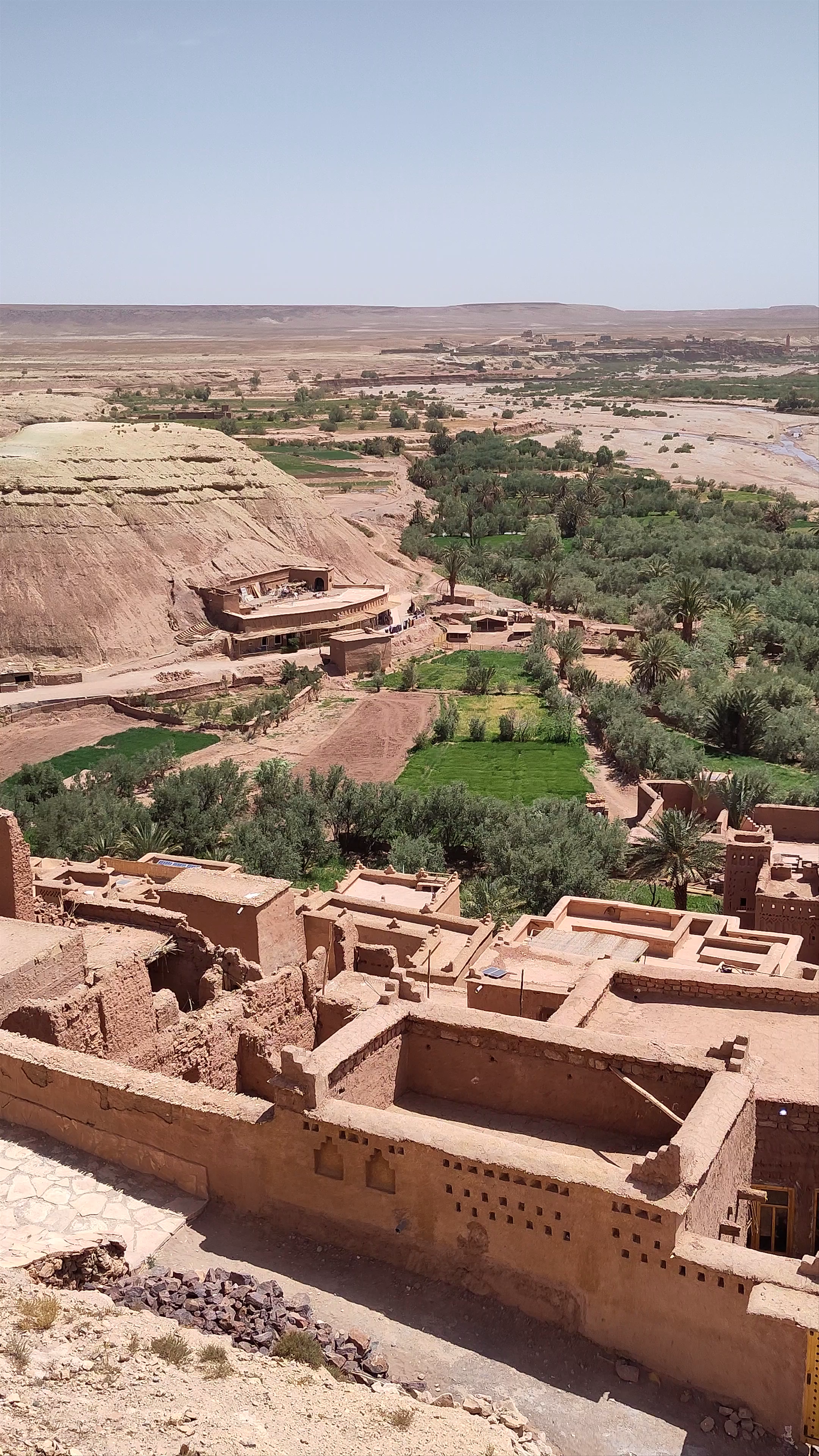 Kasbah Ait Ben Haddou: Timeless Desert Fortress in Morocco