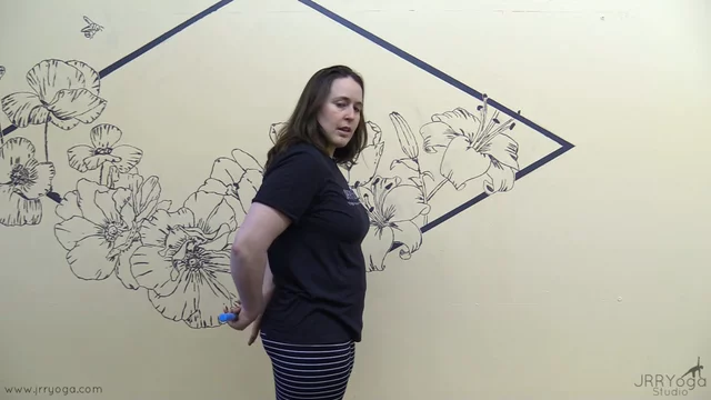 Front of Shoulder and Chest Opening - Stretch and Mobility