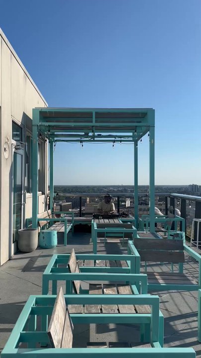 Hu. Roof - Cocktail Bars Near Me - Memphis, Tennessee