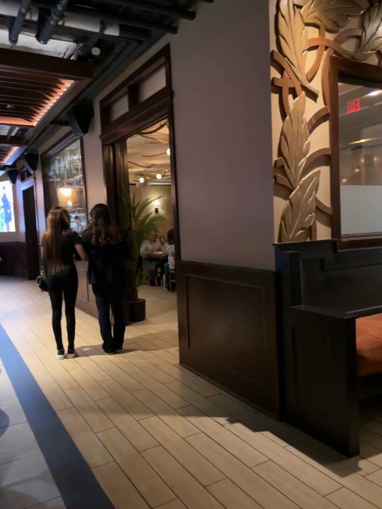 Coa - Inside - Tapas/Small Plates Near Me - Oak Brook, Illinois