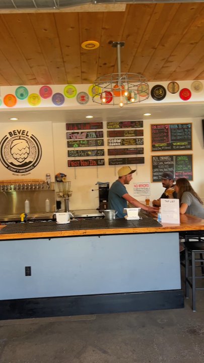 Bevel Craft Brewing - Breweries Near Me - Bend, Oregon