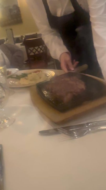 Villa D'Aqua - Italian Near Me - Bellmore, New York