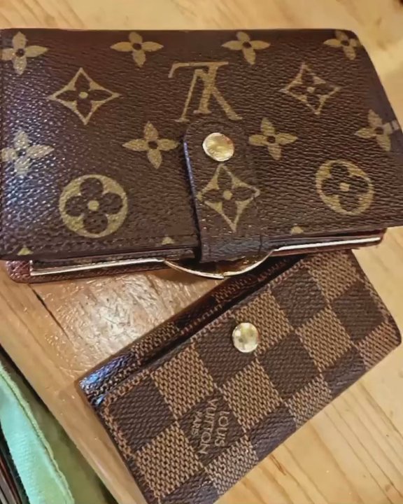 Eco Town Select - Preowned LV - Used, Vintage & Consignment Near Me - Honolulu, Hawaii