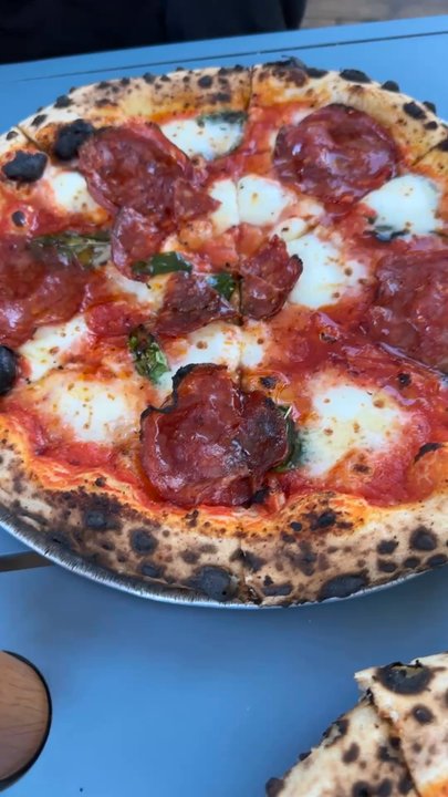 Roberta's - Bee sting pizza - Pizza Near Me - Los Angeles, California