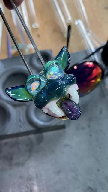 Preview pic of Cosmic Cat pendant