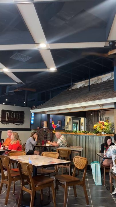 Kona Biscuit - Inside - Breakfast & Brunch Near Me - Waikoloa, Hawaii