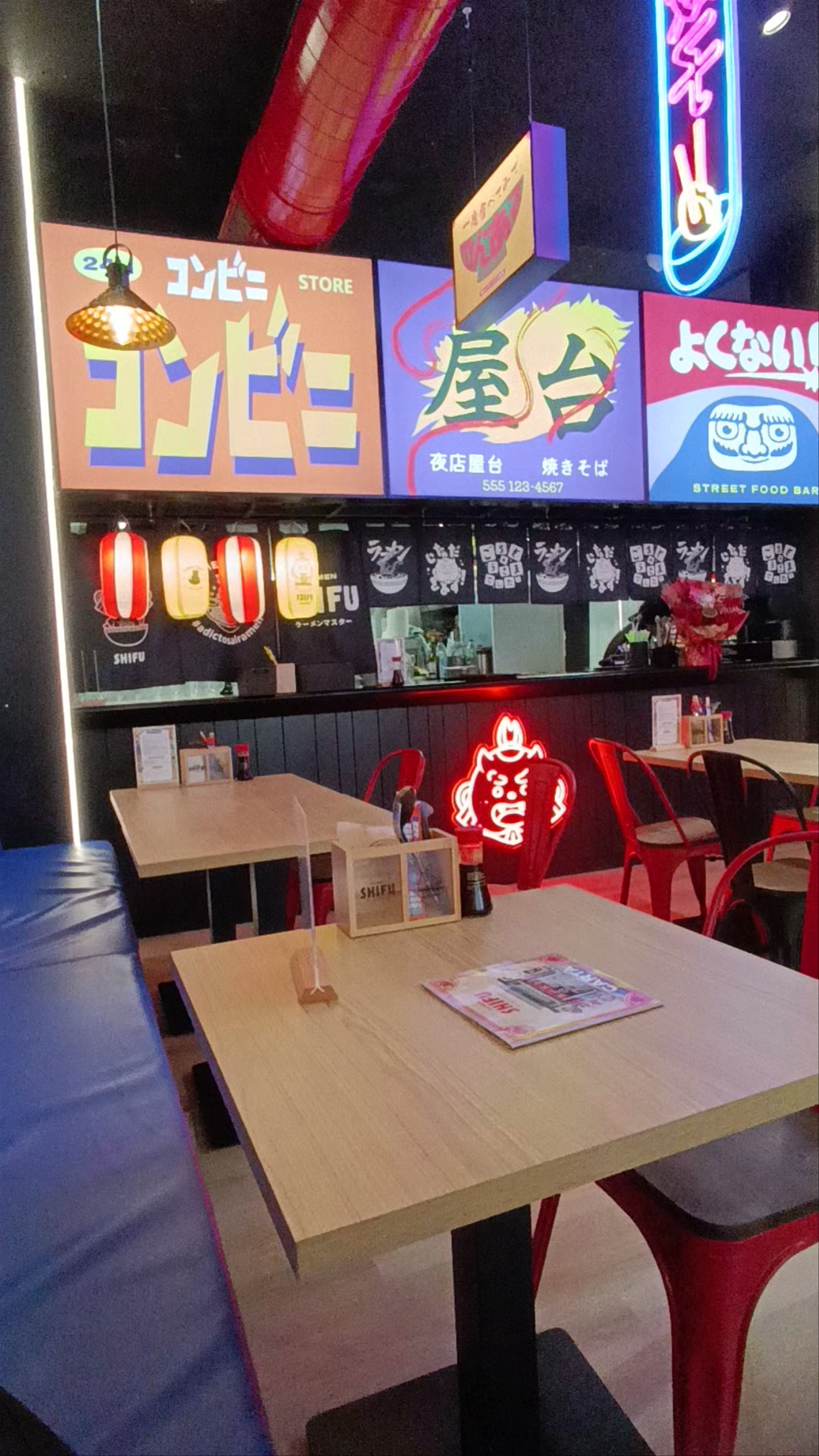 Ramen Shifu Vigo: Neon-lit Japanese Street Food Experience