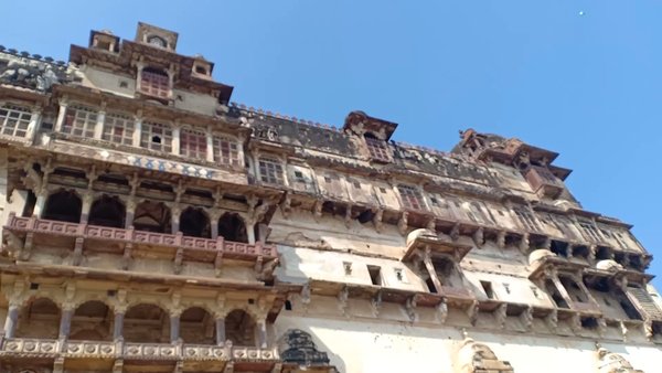 Photo of Bir Singh Palace , D