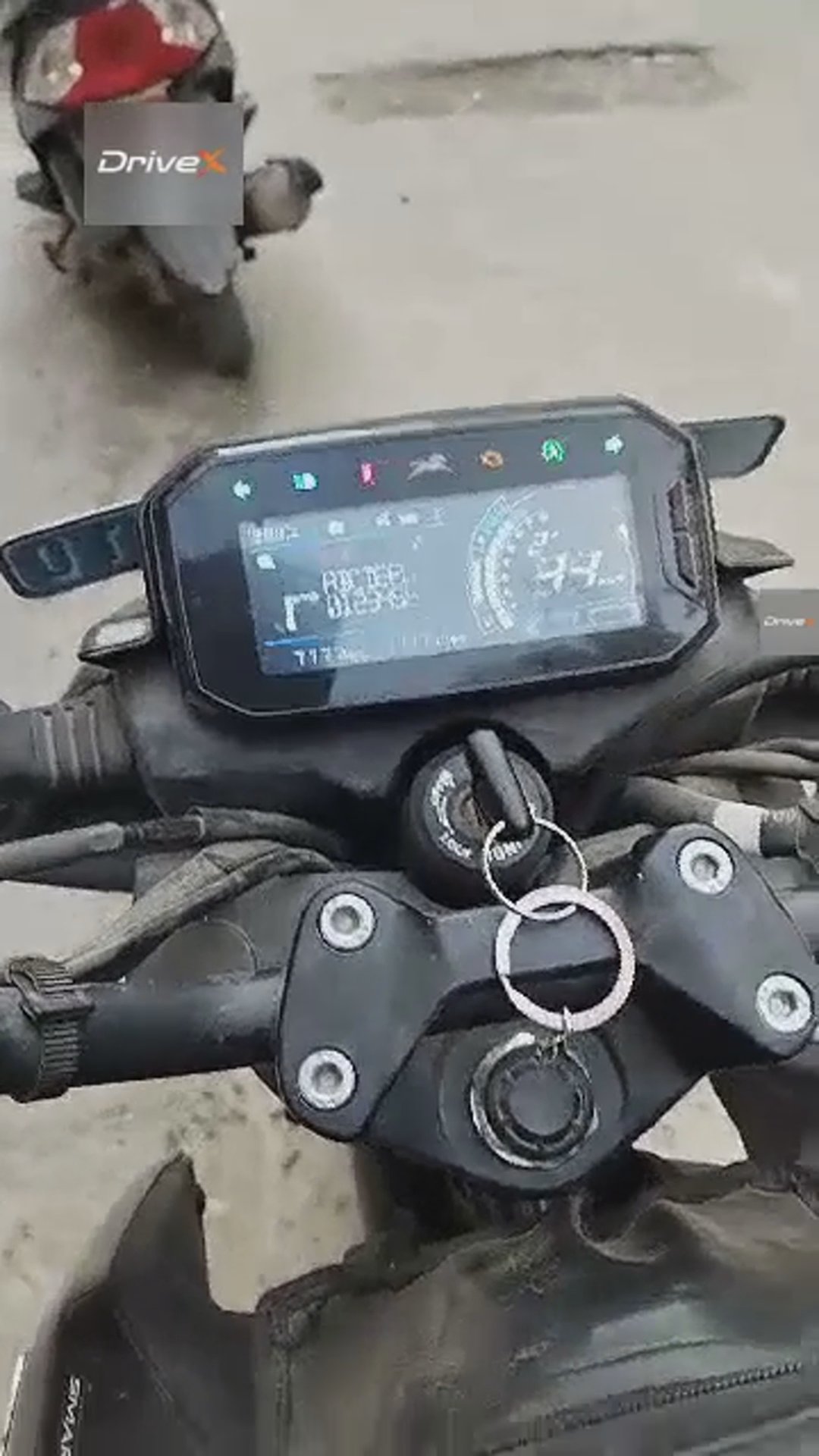 Walk-around video thumbnail