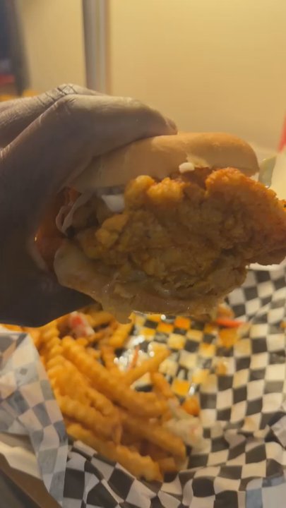 Pyre Nashville Hot Chicken - Amazing Nashville Hot Chicken Sandwich - Chicken Shop Near Me - Eugene, Oregon