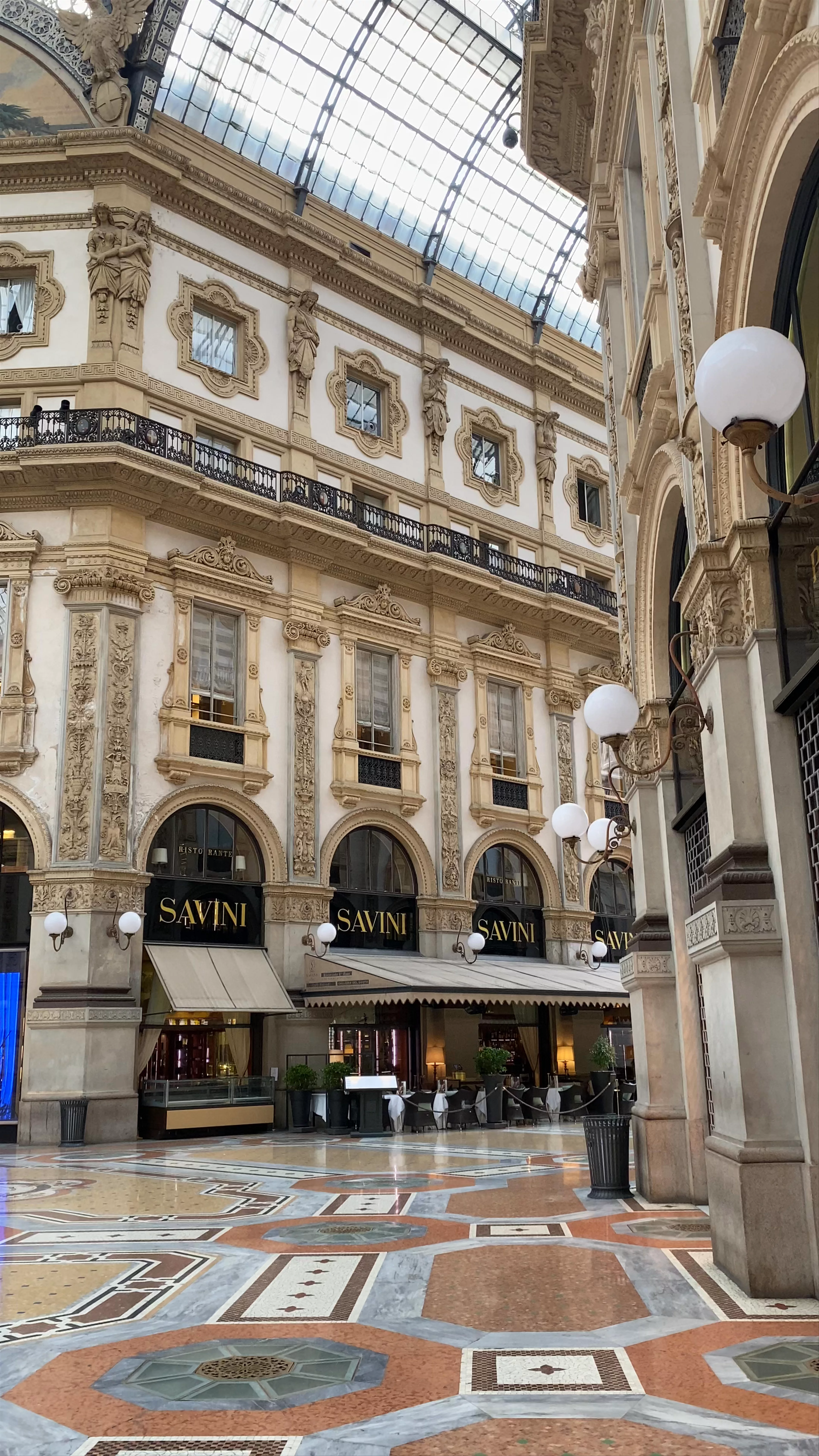 Galleria Vittorio Emanuele II, Piazza del Duomo, Milan, Metropolitan City of Milan, Italy