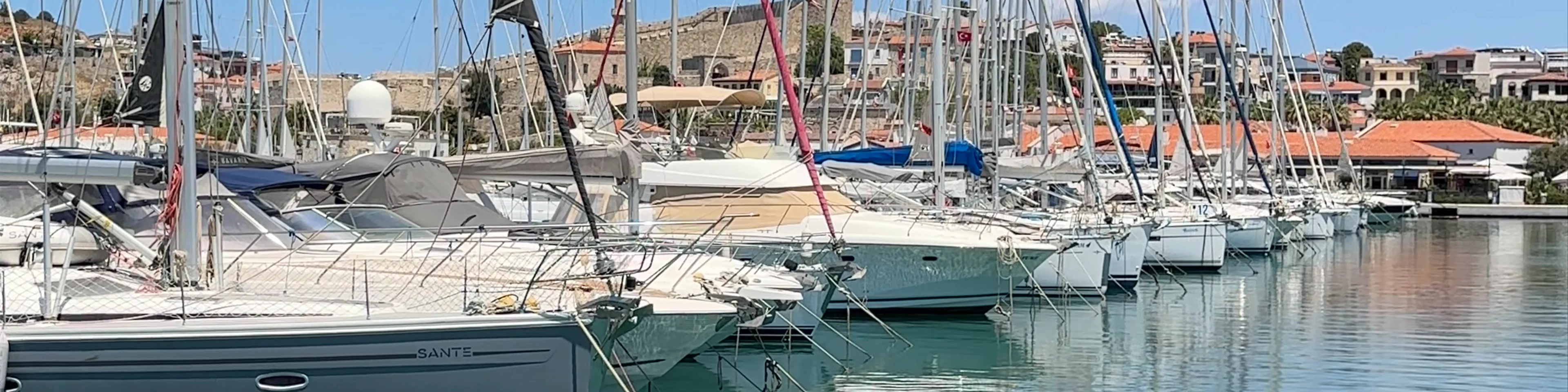 Çeşme Marina
