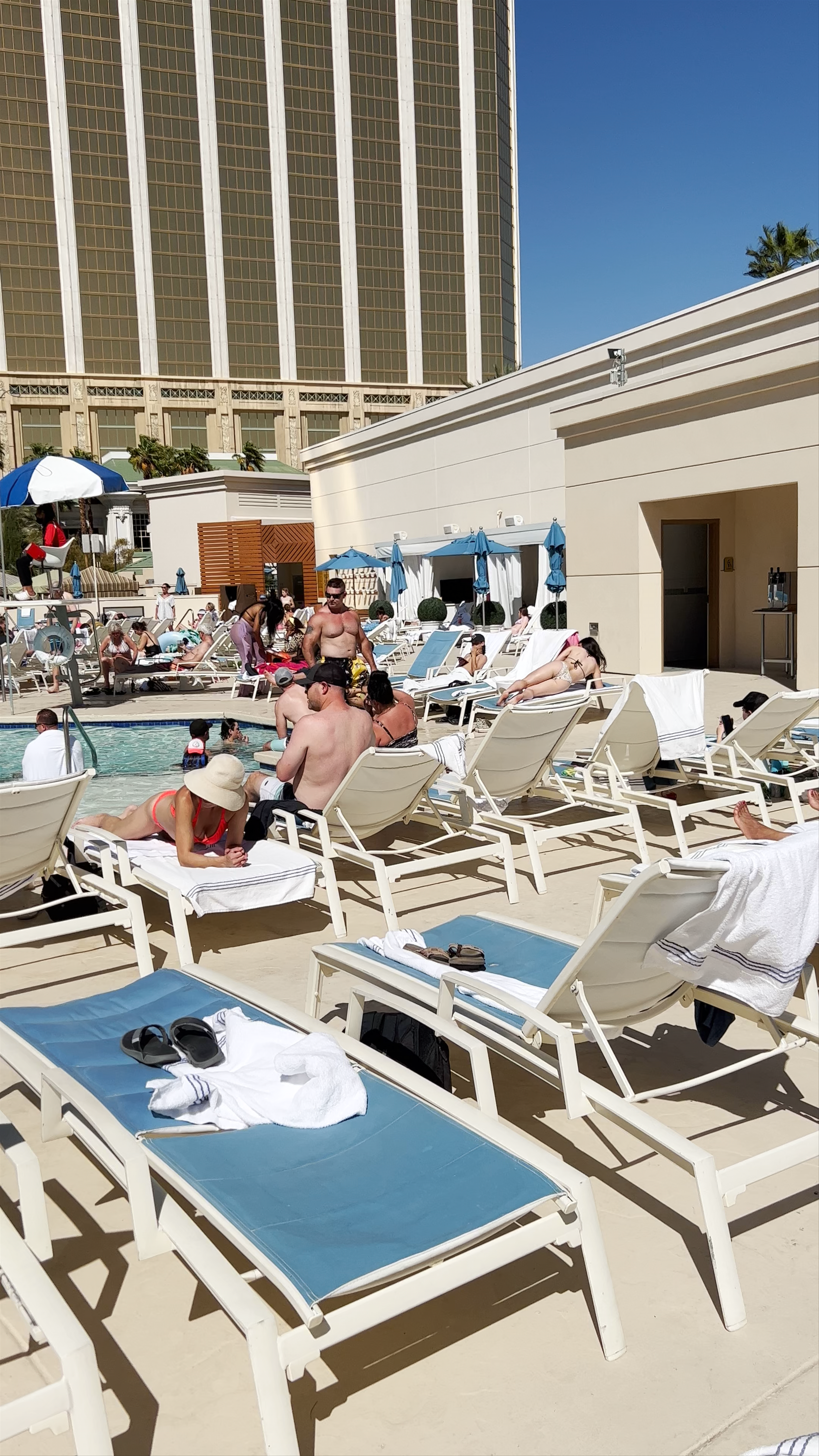 Mandalay Bay Beach Pool Vibes in Las Vegas